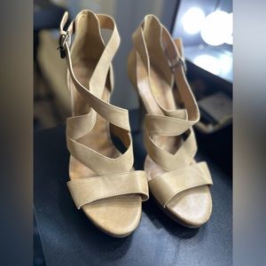 NineWest Nude Heels